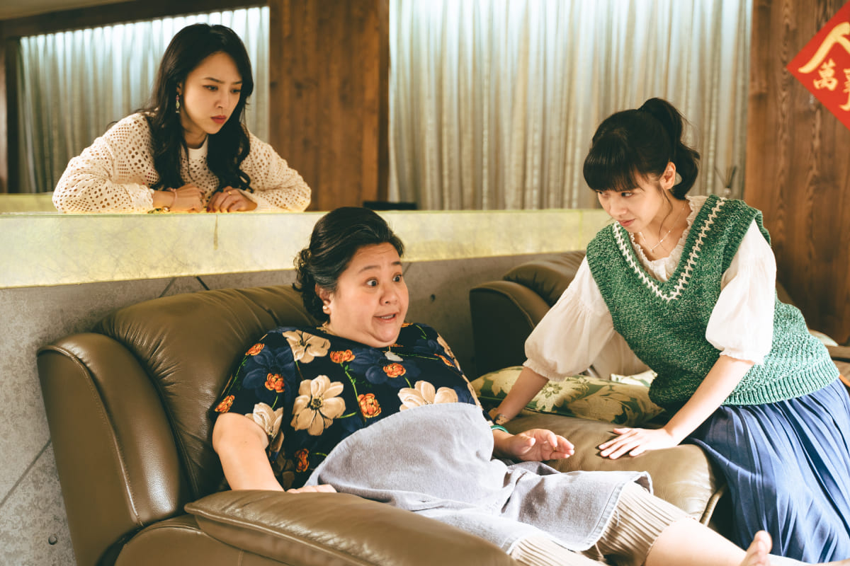 睽違兩年「婆媳合體」好緊張！鍾欣凌、黃姵嘉靠乞討戲找回默契
