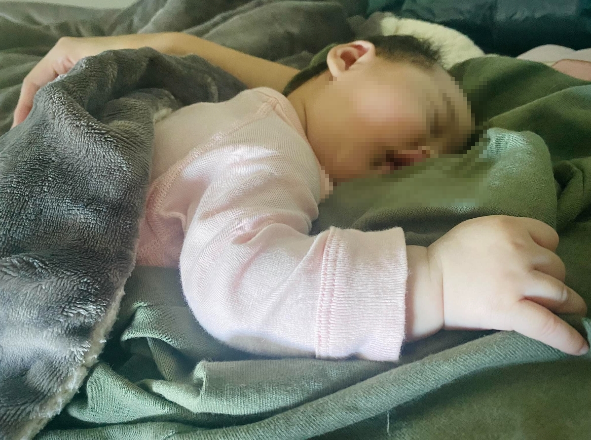 3個月大愛女半夜大哭！謝和弦「拿十字架唸咒語」秒解決　老婆一看秒懂
