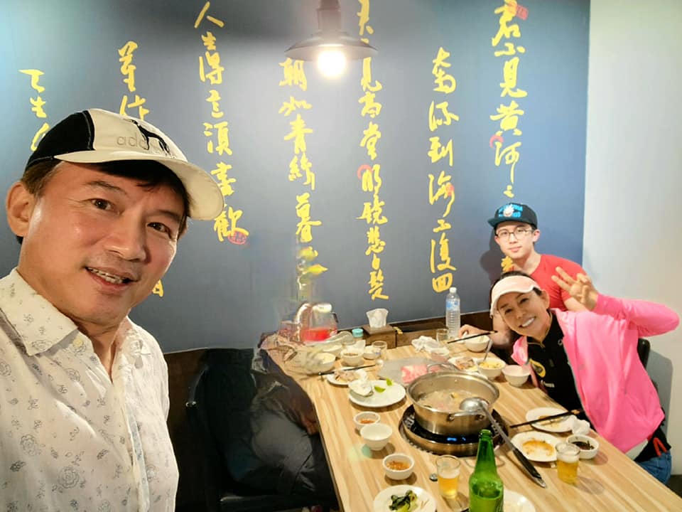 狄鶯「只穿內衣」大解放!59歲神仙級身材辣翻 停做長輩圖真相曝光
