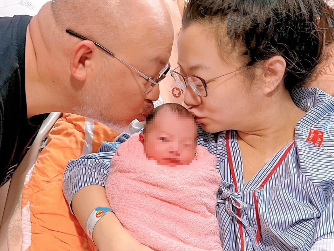 趙小僑母女產後7天順利出院！劉亮佐剛揭喜訊又爆「換我進廠檢查」引網擔憂