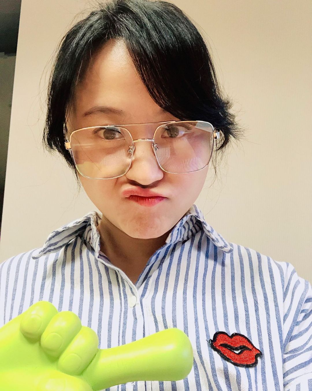 《花甲》女星買菜被拍!零偶包自曝「超台穿搭」 羞喊:請不要叫我!