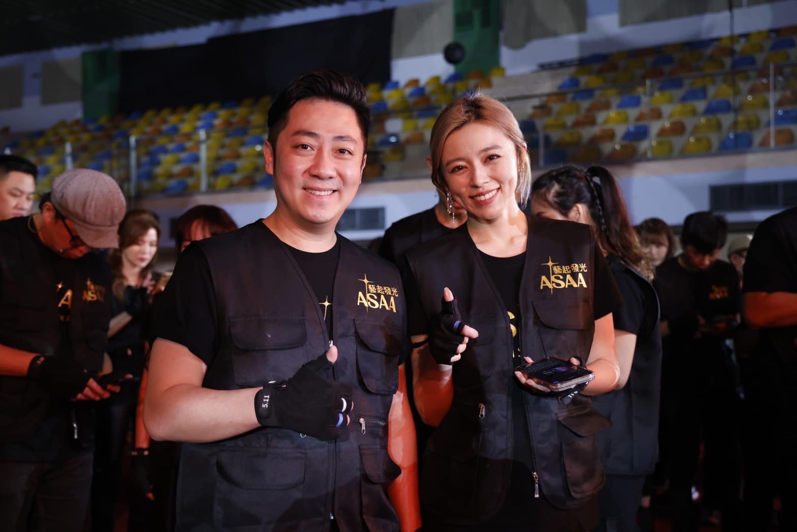 艾成身亡王瞳遭網洗版痛罵「為何不救他」！經紀公司緊急關閉臉書曝現況：她非常虛弱