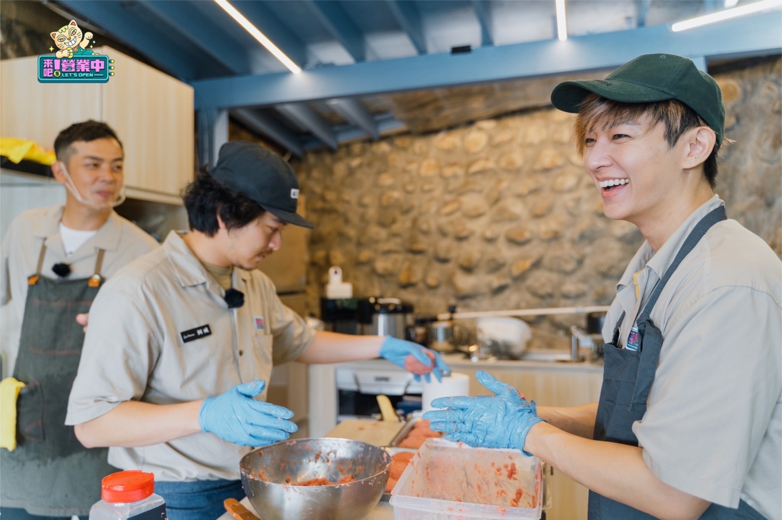 《營業中》班底拆夥6缺2！炎亞綸認「身不由己」　楊銘威獨留原處感性吐心聲