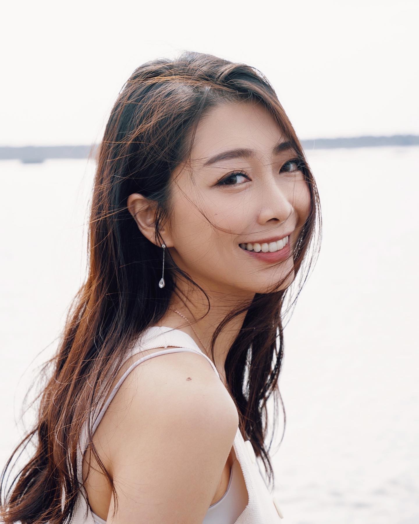 34歲女星宣布罹癌!醫院門口「呆站痛哭」 抗癌3個月曝最新病況:為什麼是我?
