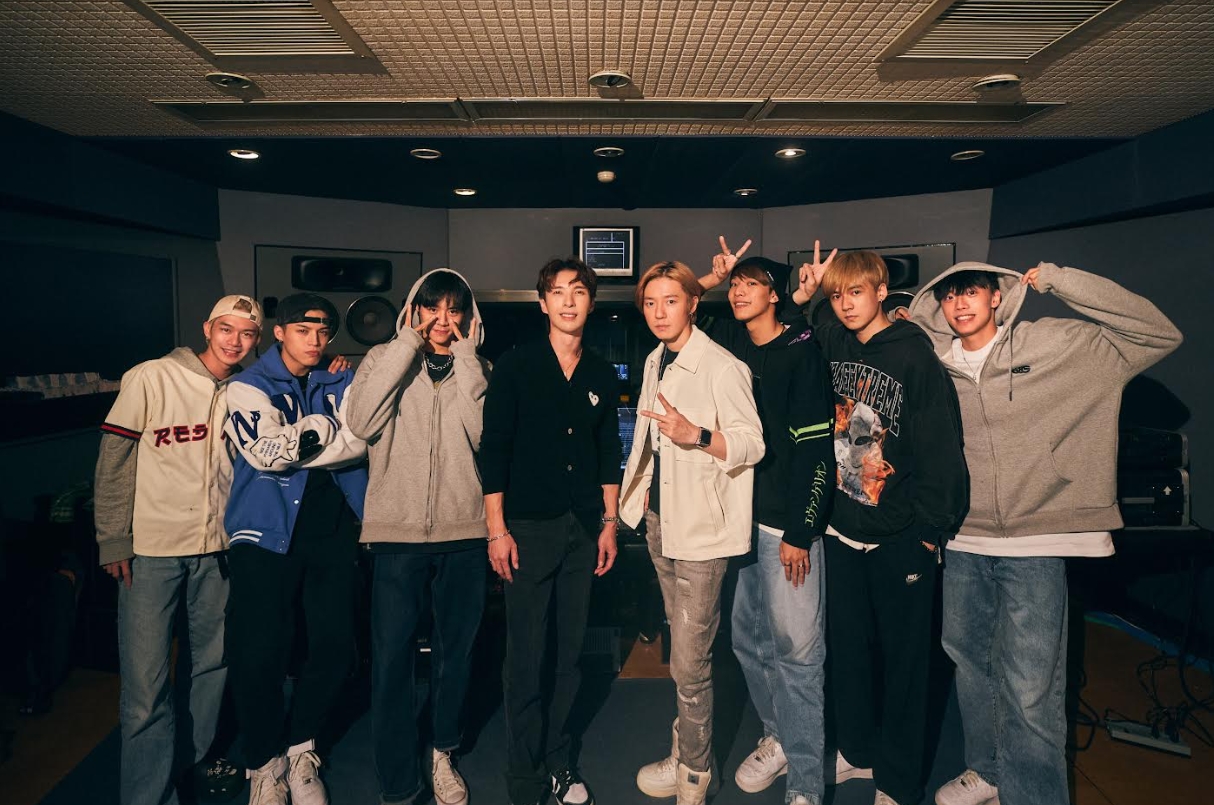 Ozone男友感爆棚！甜唱情歌直球告白　祖安爆料佳辰連跌到都帥