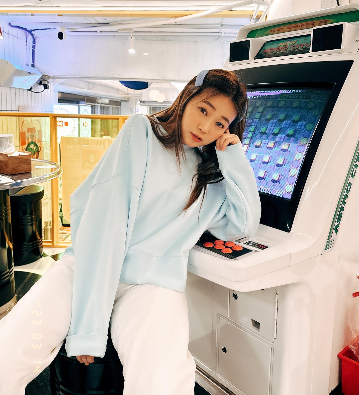 丫頭看BLACKPINK被站立觀眾擋！揭「1原因」也起身看　無奈認兩難：對後面很抱歉