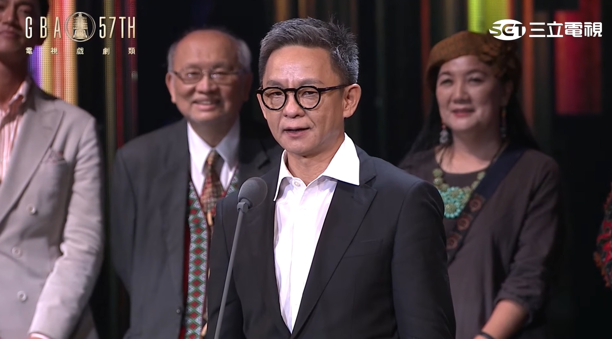 金鐘57／《斯卡羅》奪戲劇節目獎！導演曹瑞原謙虛喊話：大家是命運共同體