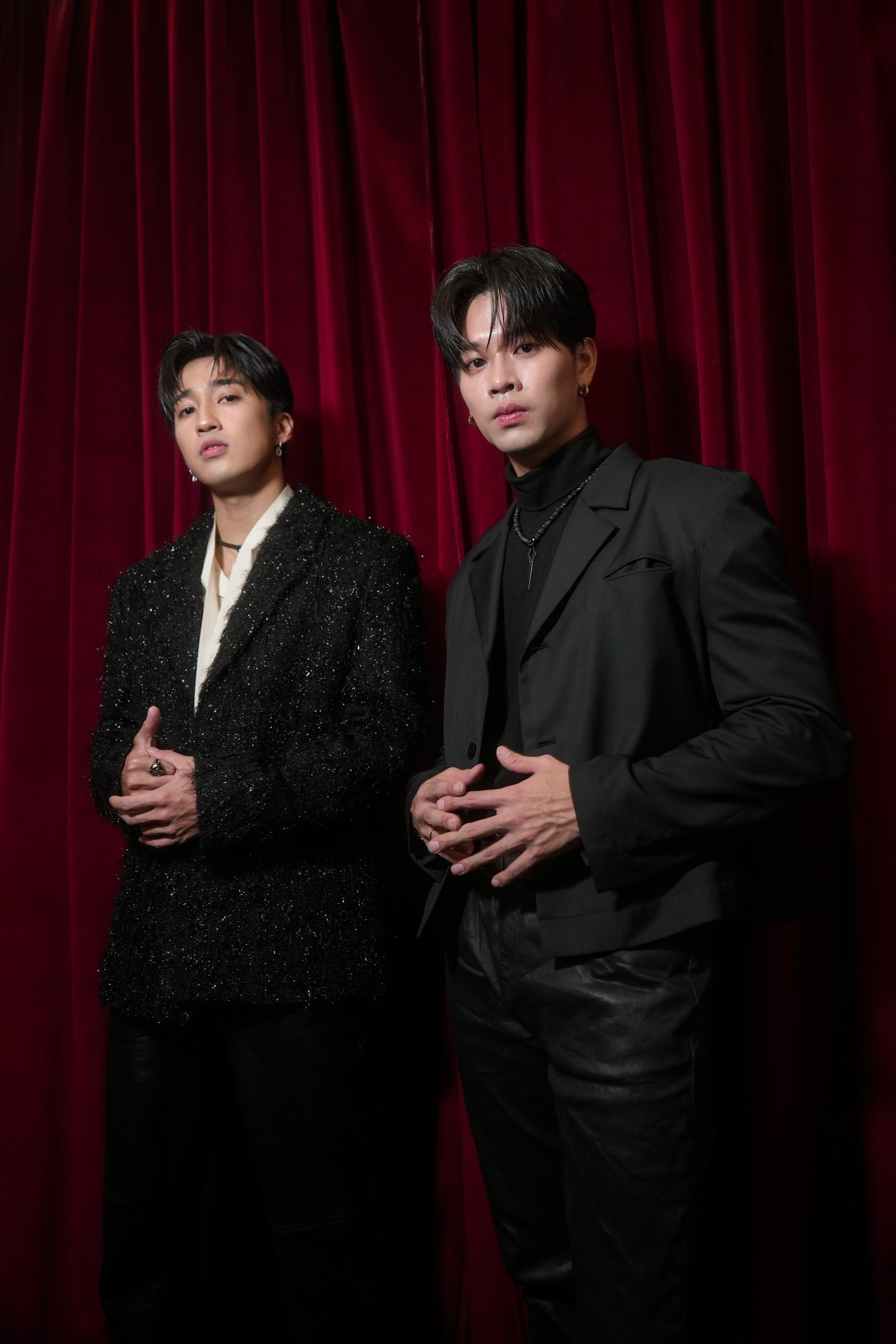 婁峻碩、高爾宣登「新加坡金曲獎」獲殊榮!與泰星Bright後台相見成典禮顏值亮點