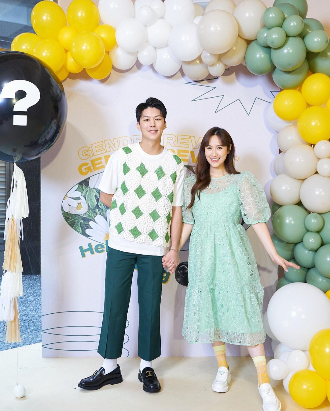 吳姍儒慶祝結婚一周年！老公「捧臉甜吻」幸福感爆炸　隔空告白：謝謝你娶我