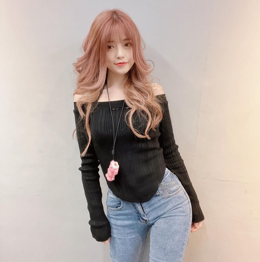 米砂94萬YouTube頻道被盜！心血影片全被刪「變馬斯克直播」　她崩潰氣炸：好歹也放謎片