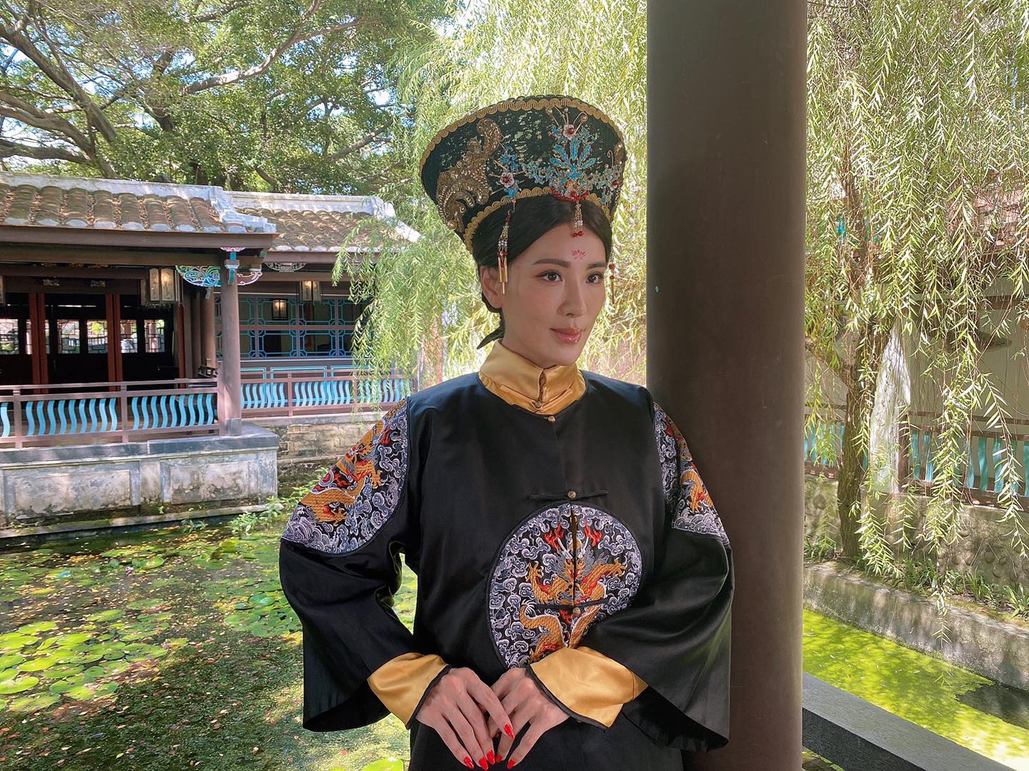 小禎PO美照遭酸「修到都變形了」!霸氣嗆酸民:體脂19修屁?