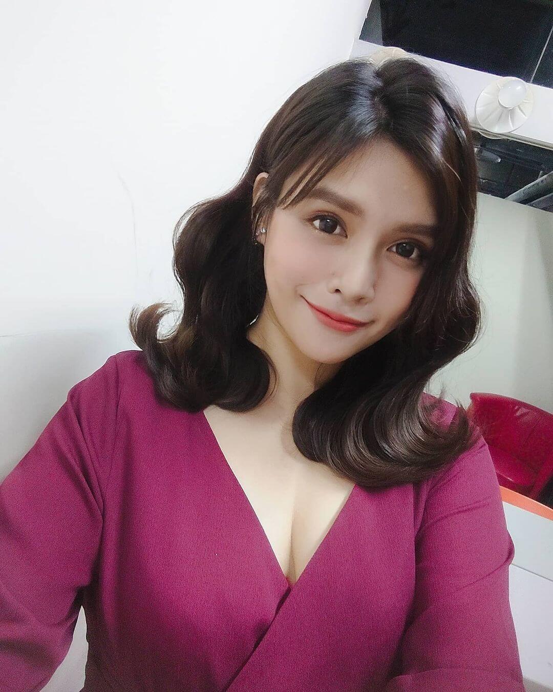 夏宇童居家服「胸前包不住」曝亮點!邪惡視角網看傻:躲了兩坨什麼