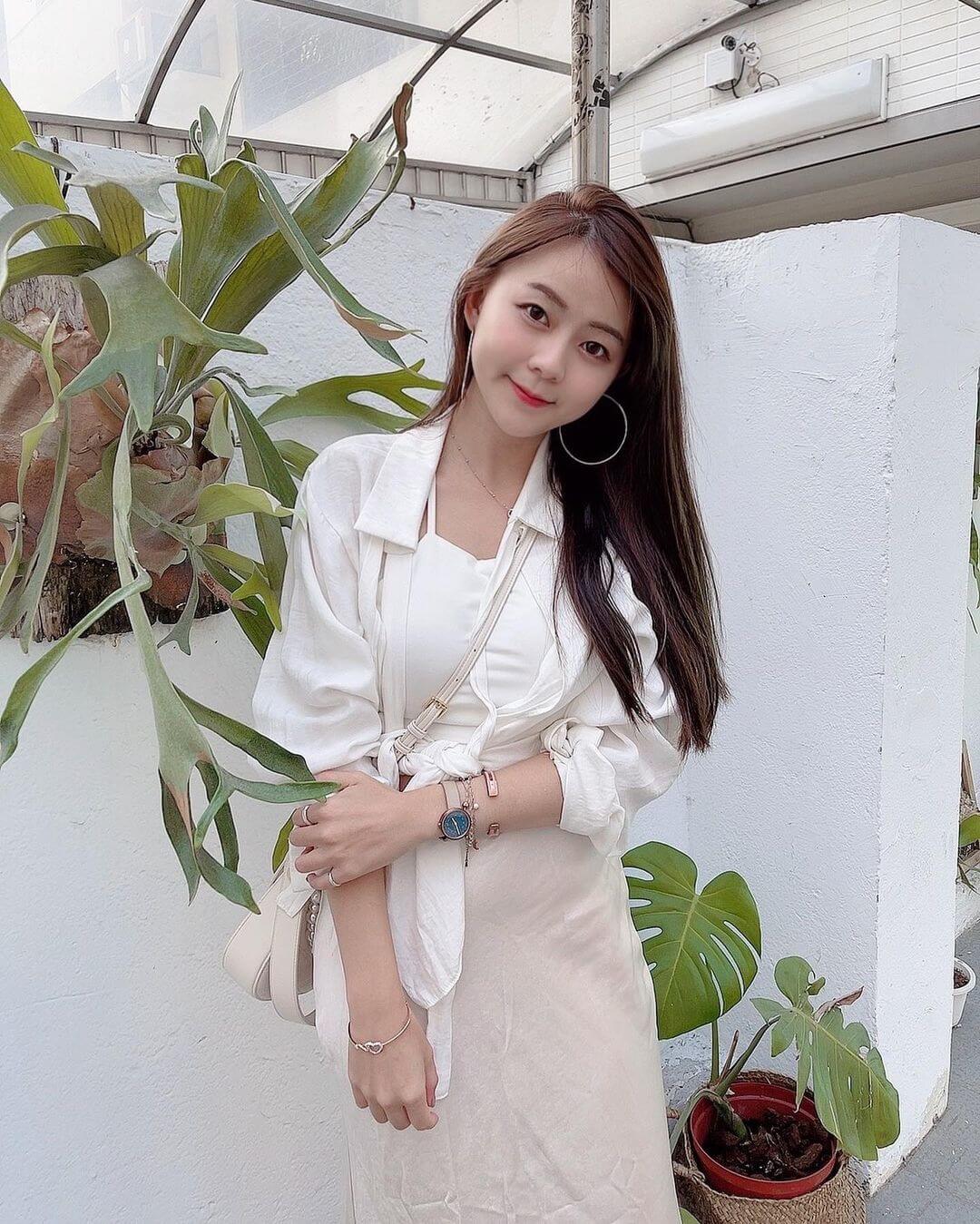 曹佑寧「愛撫校花女友大腿內側」全被拍!穩交5年無畏《全明星》桃色風暴