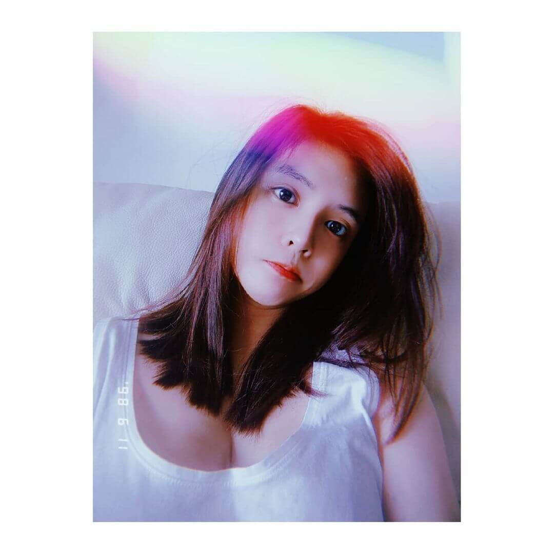 夏宇童居家服「胸前包不住」曝亮點!邪惡視角網看傻:躲了兩坨什麼