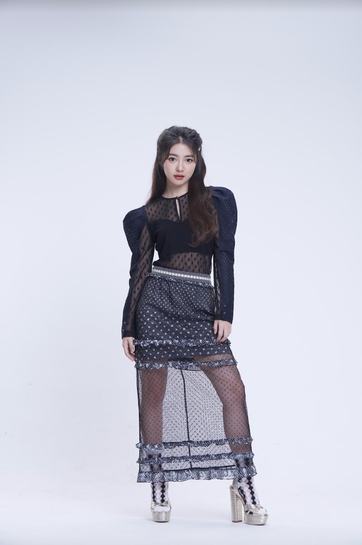 視南韓國民天后IU為榜樣及音樂啟蒙！韓菲坦言：會走歌手這條路是受偶像IU啟發