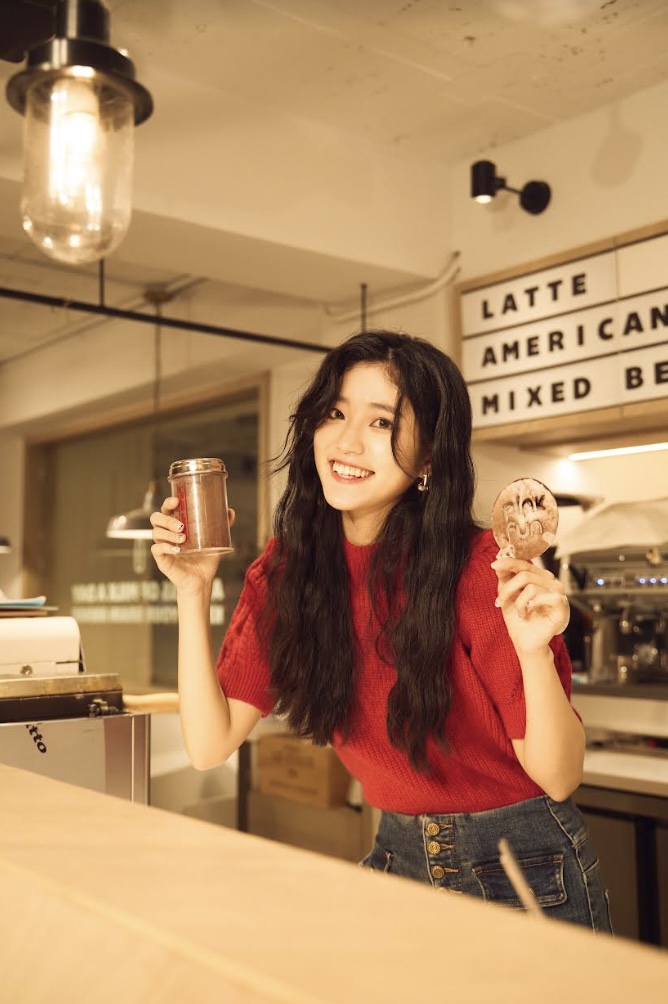 PINK FUN出道兩週年！舉辦「新年粉絲感謝祭」　團員近距離跟粉絲互動喜喊：像朋友一樣