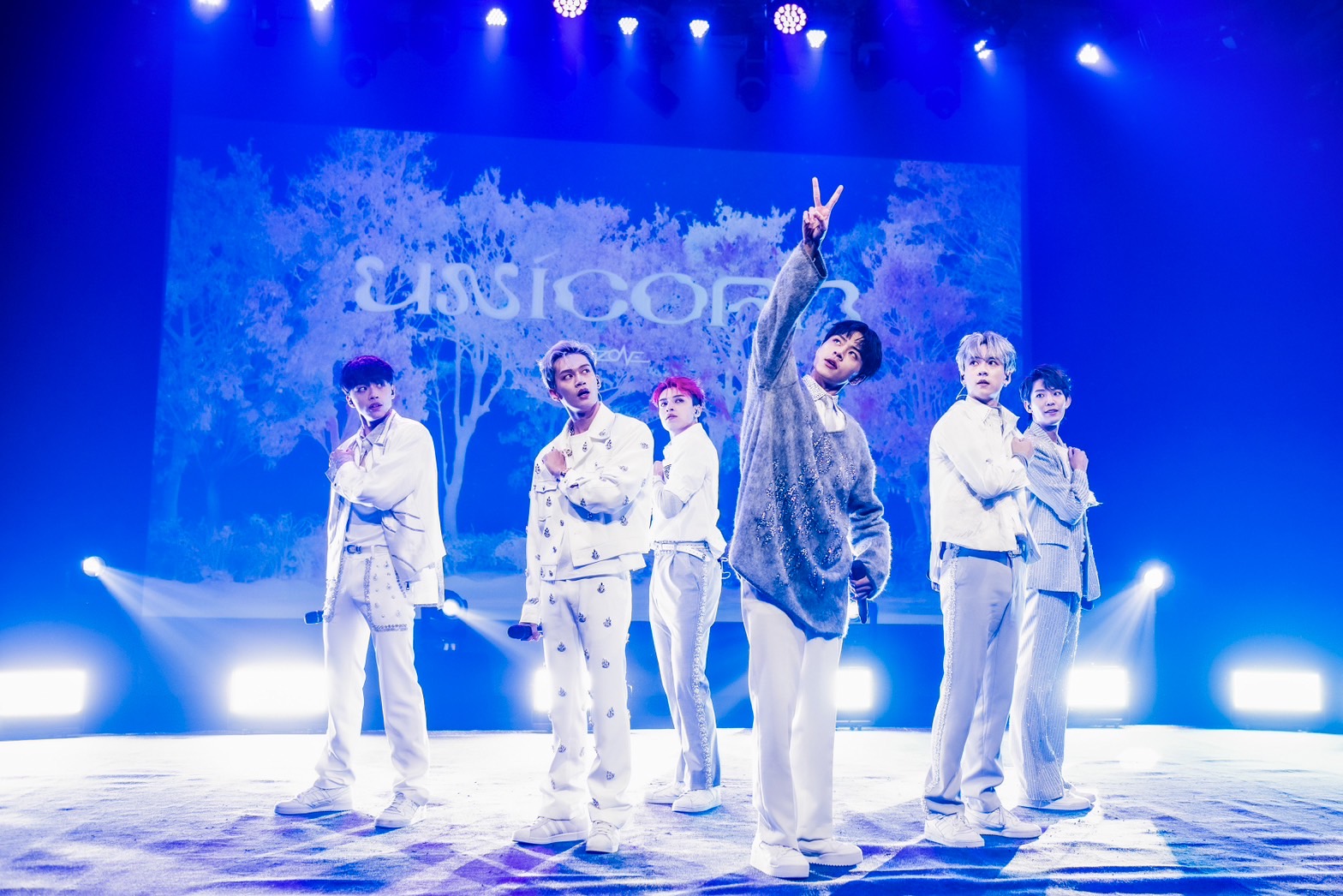 Ozone全新單曲〈Unicorn〉、〈想跟你就這樣靠得越來越近〉首演出!魅力狂飆大展韓國培訓成果
