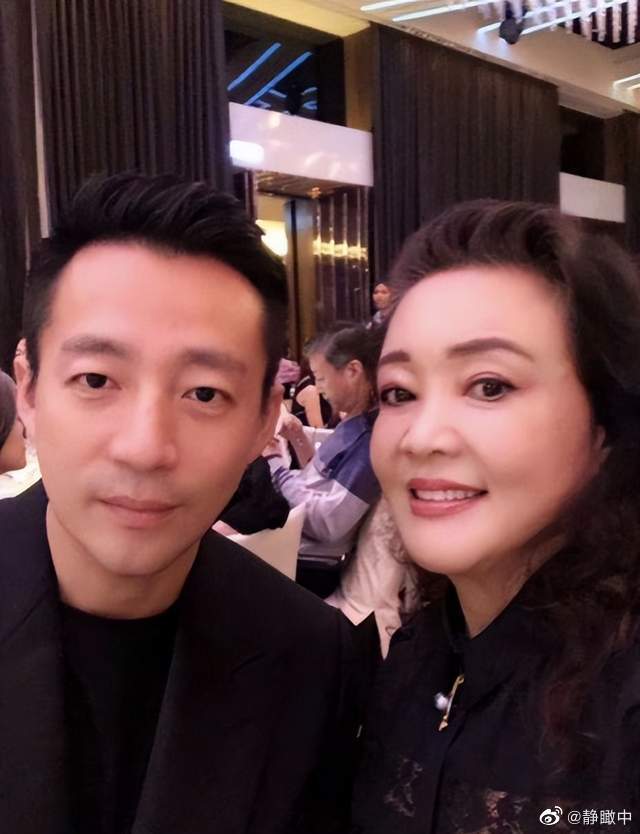 曬17秒畫面安慰愛兒「委屈受多了」!張蘭苦勸汪小菲:向前看海闊天空