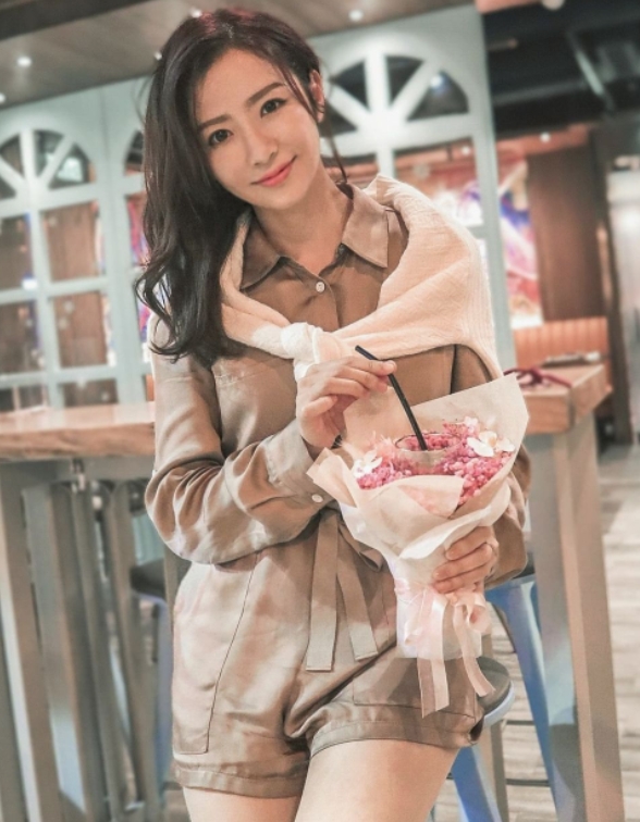 走訪「爬滿老鼠垃圾屋」!慘遭屋主肘擊輾腳 美女主持人嘆:有陰影