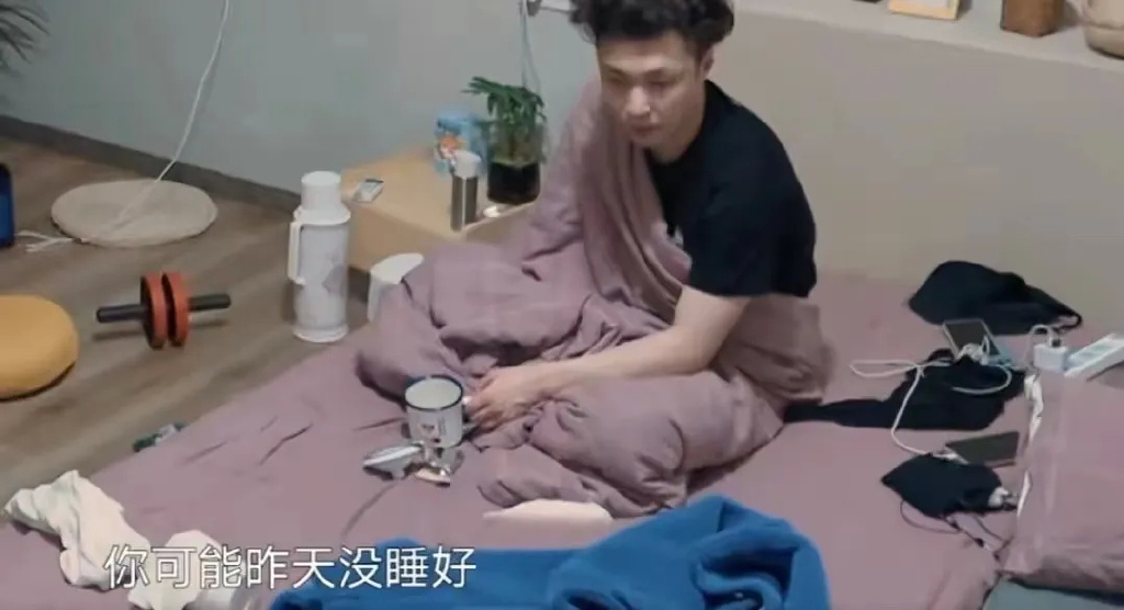 張藝興「發燒昏睡」未通報送醫!病懨懨畫面瘋傳 陸網暴怒:不做核酸不上報
