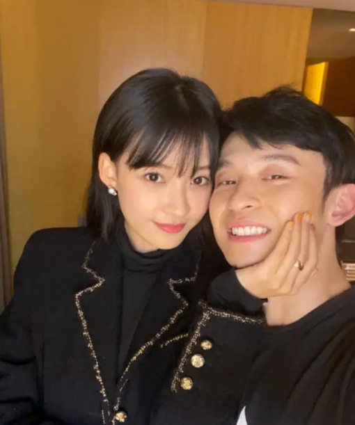 《六弄》董子健婚姻早出狀況？孫怡爆婆媳問題嘆「幸福有點難」　自拍手機殼藏情變線索