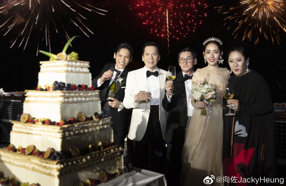郭碧婷爸沉寂1月發聲!酸民譏笑「向太哄好了」 暴怒刪光微博貼文:要這麼瞧不起人?