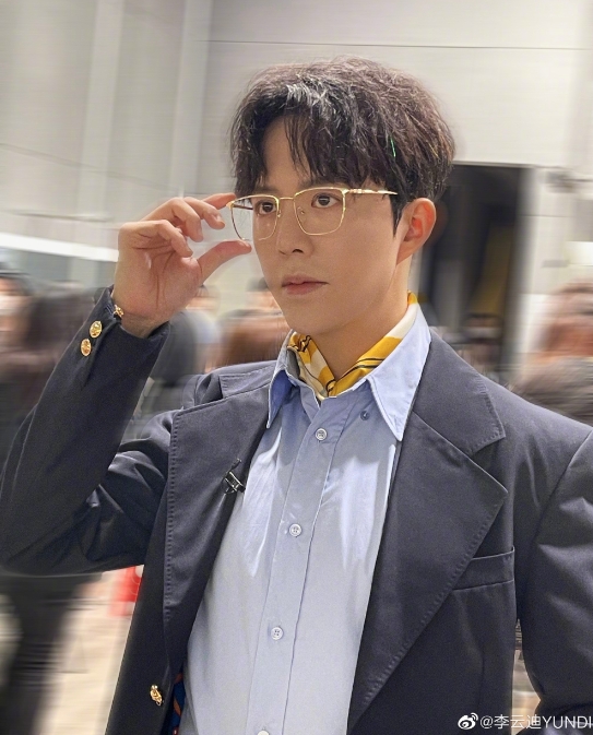 李雲迪買春遭封殺!神隱1年「曬2分鐘短片」疑預備復出 粉絲淚崩:好想你啊