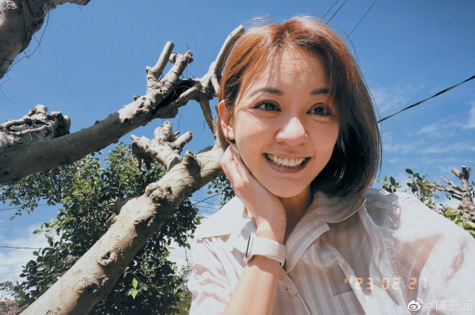 陳意涵證實參加《浪姐4》?曬搭機照「燦笑現身長沙」 網見最終名單全暴動