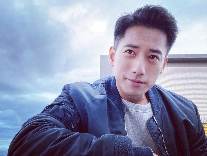 才宣布結束2年婚姻!周孝安和洋妞「摸鳥熱吻」 前妻陳天仁46字回應