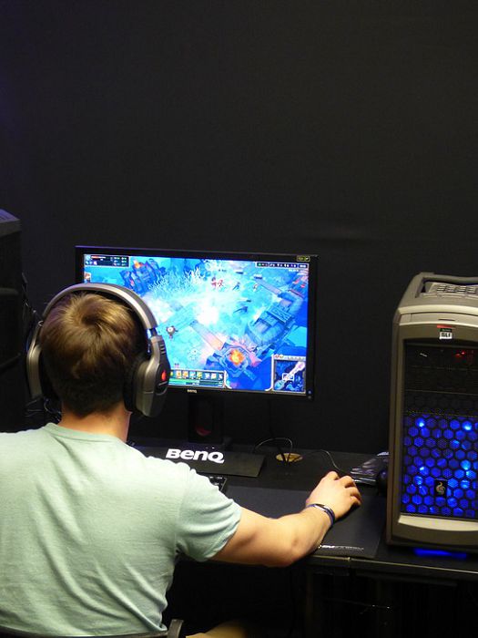 禁止半夜打遊戲!中國「青少年宵禁」就寢時間曝:小學生9點要睡