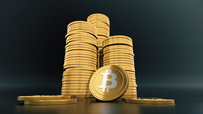 髮夾彎!馬斯克宣布「比特幣不能買特斯拉」 價值狂跌網全崩潰
