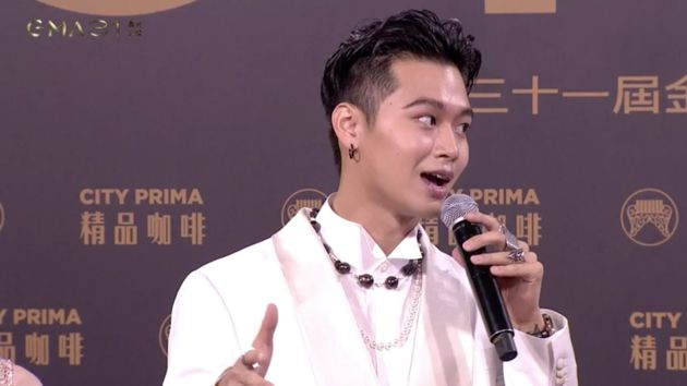 金曲31/入圍2大獎!高爾宣「簡單西裝登場」:第1次人模人樣