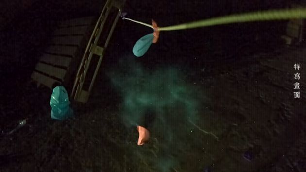 床墊自己倒下!王狗「鬧鬼漆彈場」測都市傳說 網:煙霧浮人臉