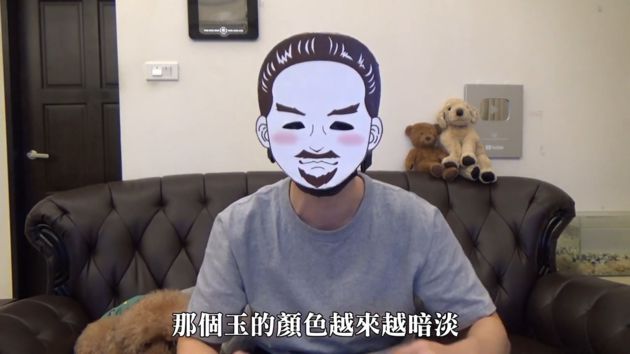 戴錯玉惹禍端!她掛「陪葬品」在身上 突遇車禍慘遭撞斷手