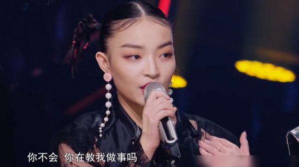 當眾挨轟沒實力！VAVA回嗆「你在教我做事？」網戰翻