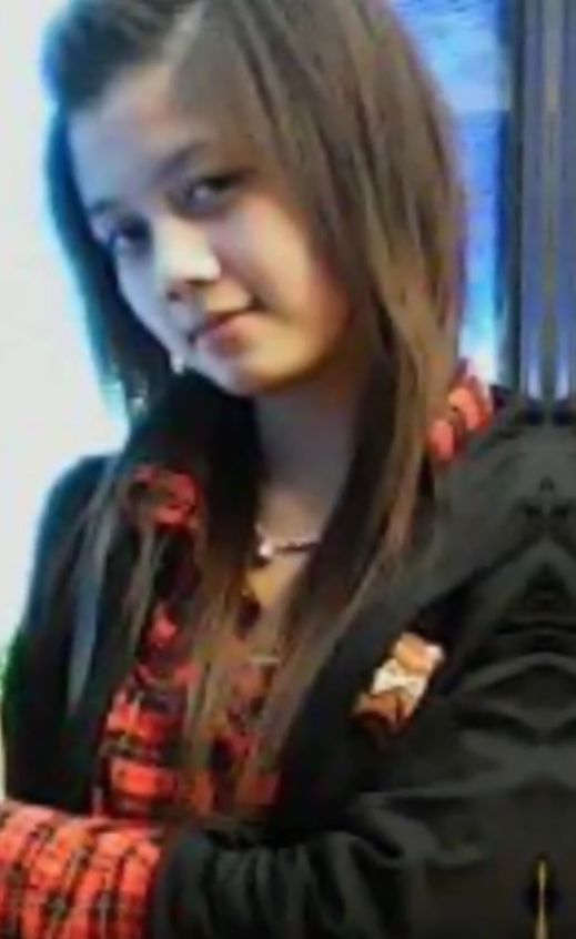 把自己整成迪麗熱巴！網紅曝光「整形前舊照」網全看傻