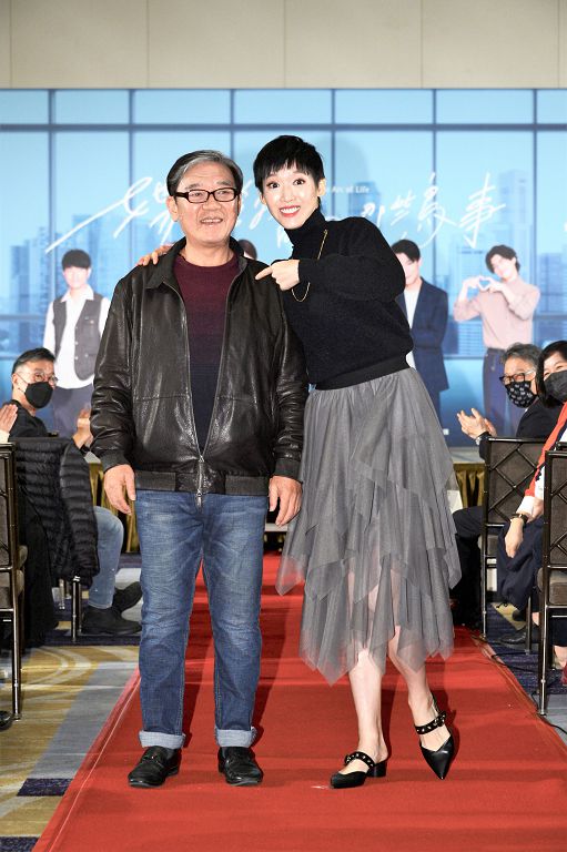 達人秀直擊/年下小狼狗送上門!林心如「親密戲遭圍觀」 林哲熹羞曝:差點愛上