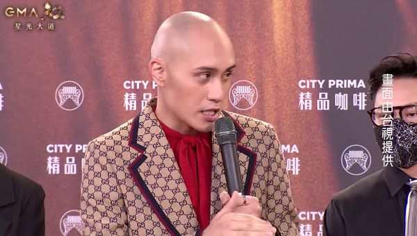 金曲32/全員到齊走紅毯!YELLOW黃宣:像跟KOBE一起打球
