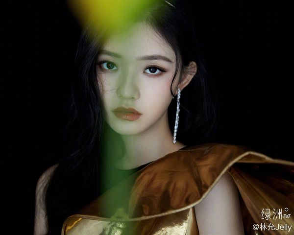 剛闢謠熱戀顏人中！林允再被拍「同進同出」　網：原來是真心話？