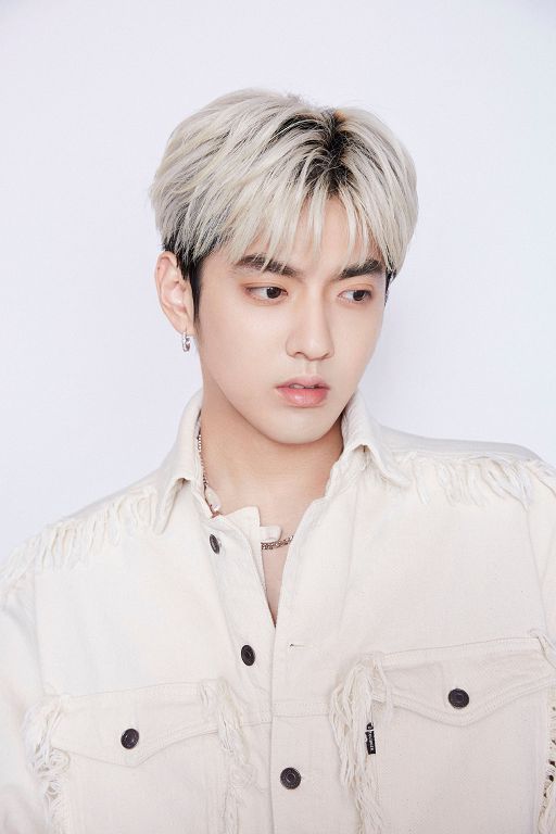 吳亦凡酒局選妃受害人+1！網紅爆「被迫陪睡」內幕：已經做筆錄