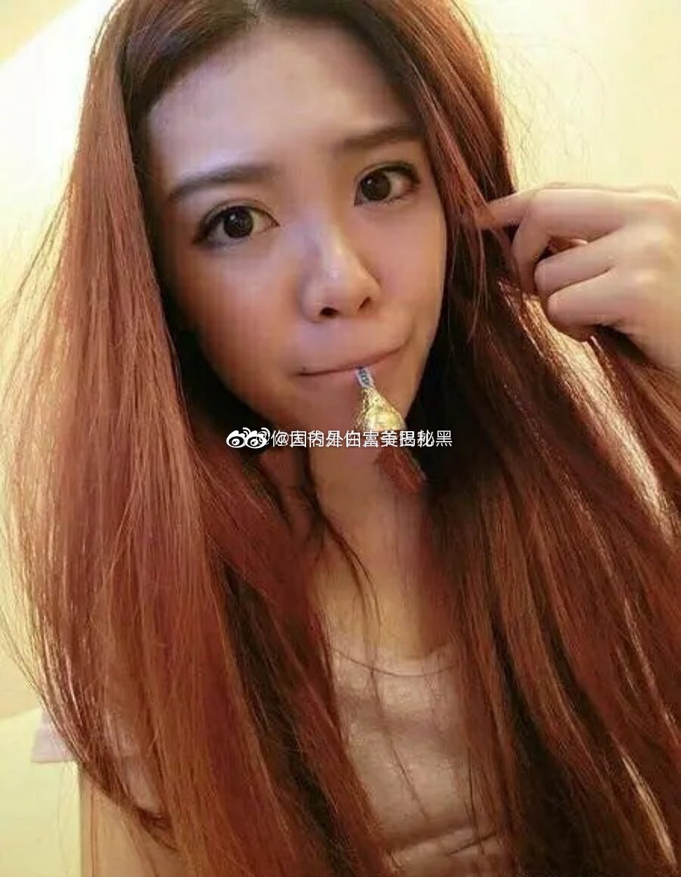 跨越種族換頭術?網紅爆「整型前舊照」 網驚:史上最神