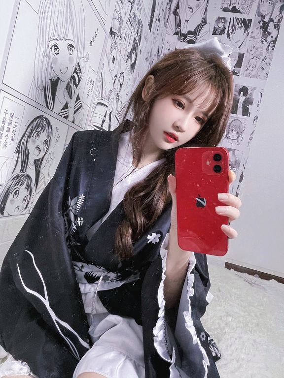 曾18歲未婚生子!網紅「楊清檸」突宣布分手 斬斷現任2年感情