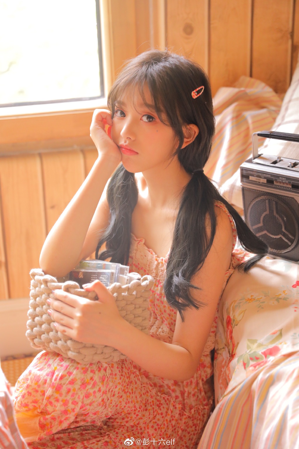 首次挑戰「護士裝」!正妹COSPLAY《全民槍戰》 網讚:神還原!
