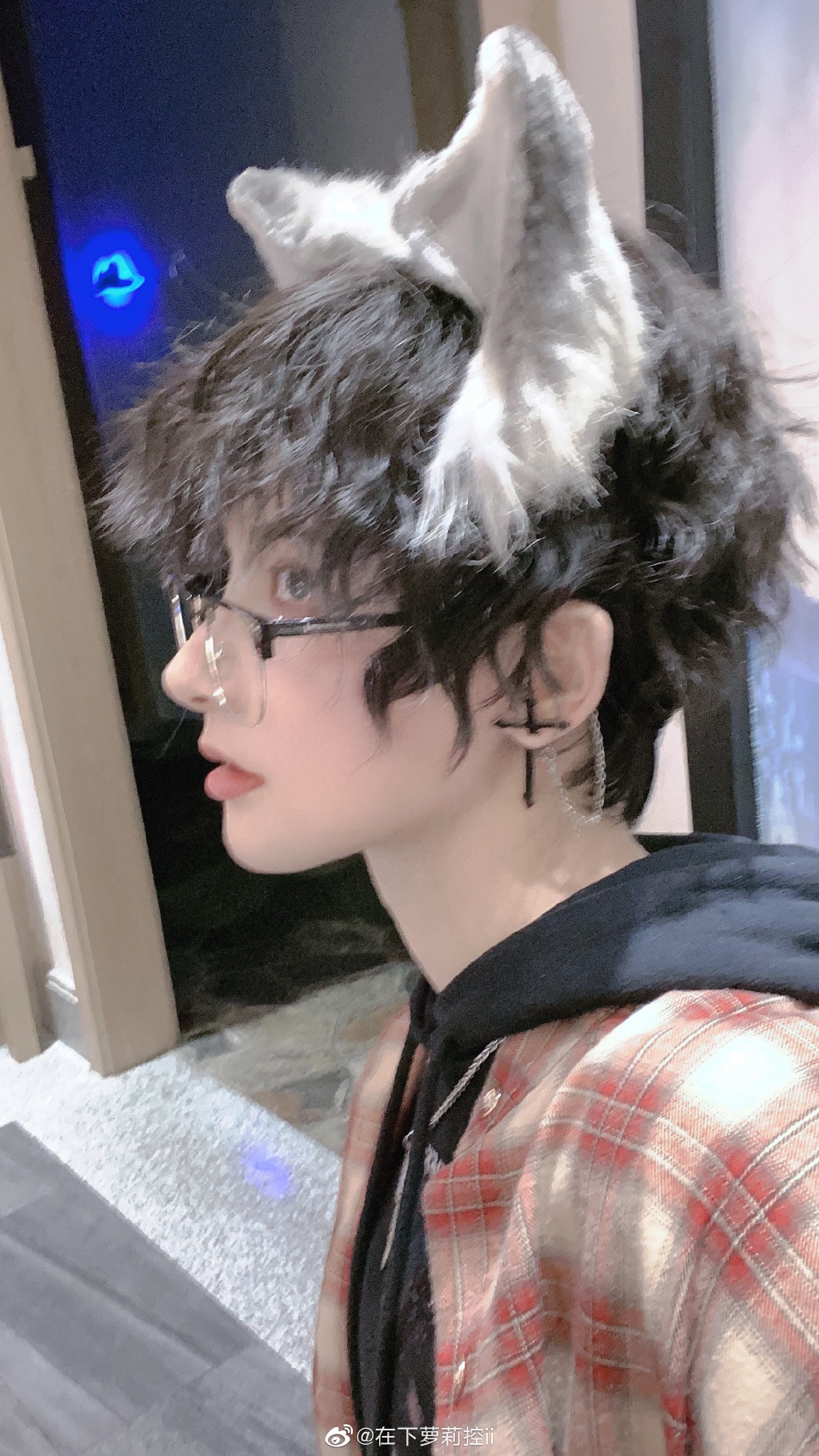 好身材號稱「第一COSER」!百萬網紅「帥扮吸血鬼」電暈全網!
