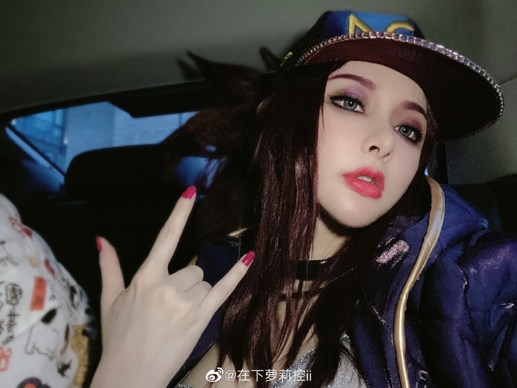 好身材號稱「第一COSER」!百萬網紅「帥扮吸血鬼」電暈全網!