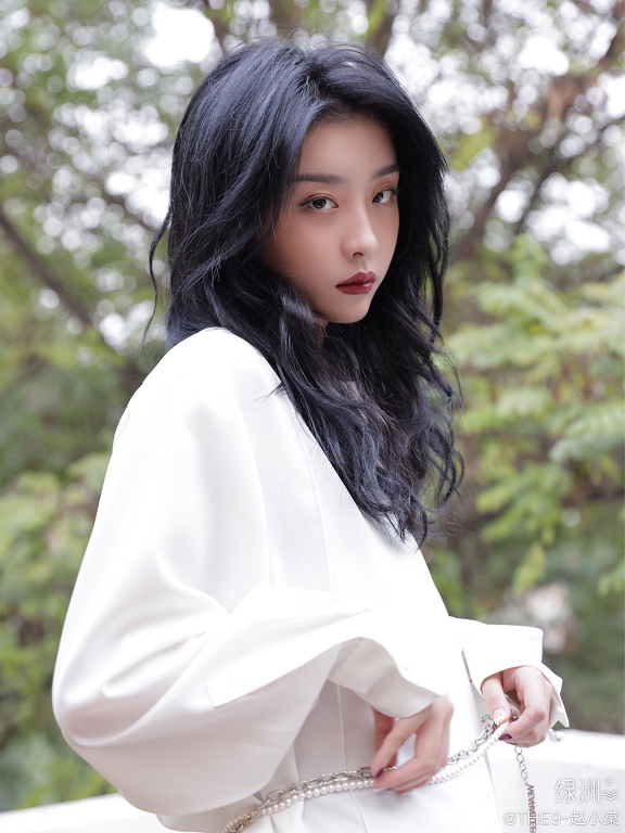 沒素質當有個性？THE9趙小棠當面直呼「范丞丞黑稱」網全罵爆！