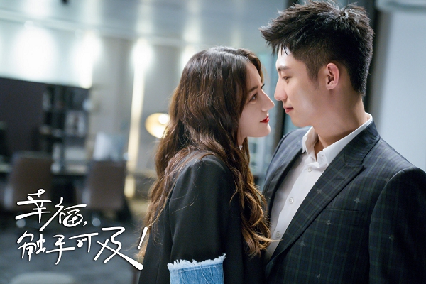 這才是成人式愛情！盤點4對「超火辣CP」　網暴動：真的可以免費看嗎！