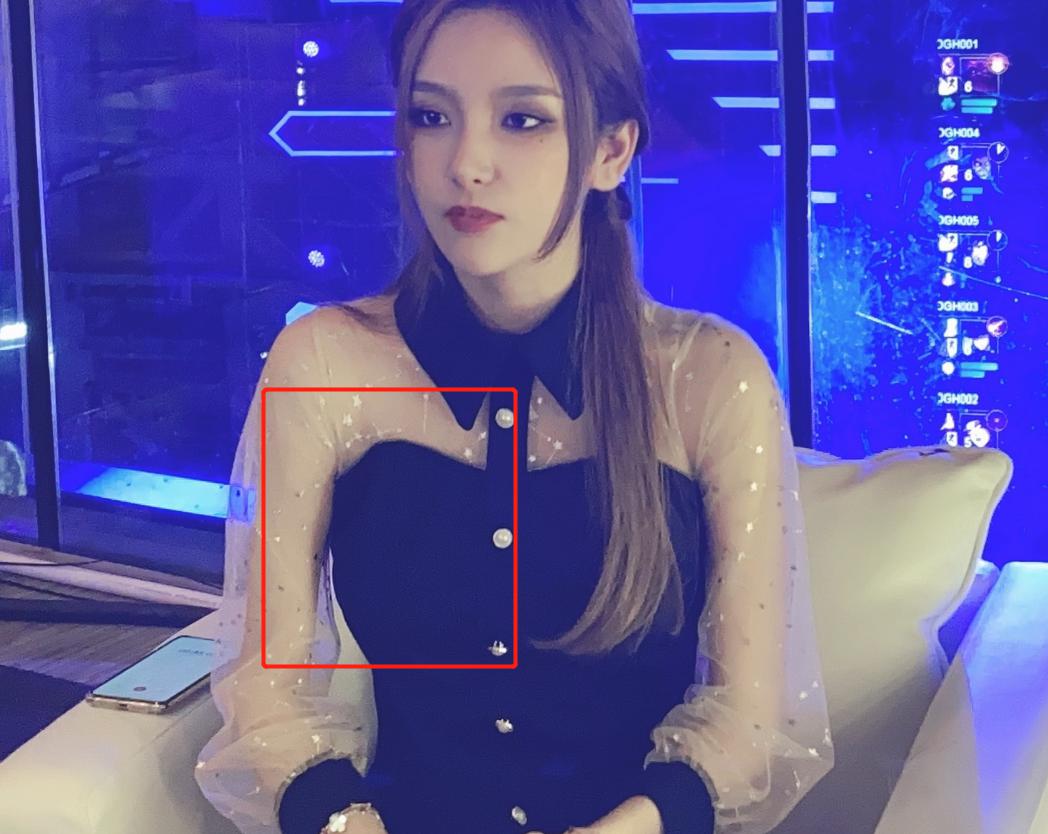 真實身材曝光?實況兇妹「炸出一坨肉」 網:忘記修圖?
