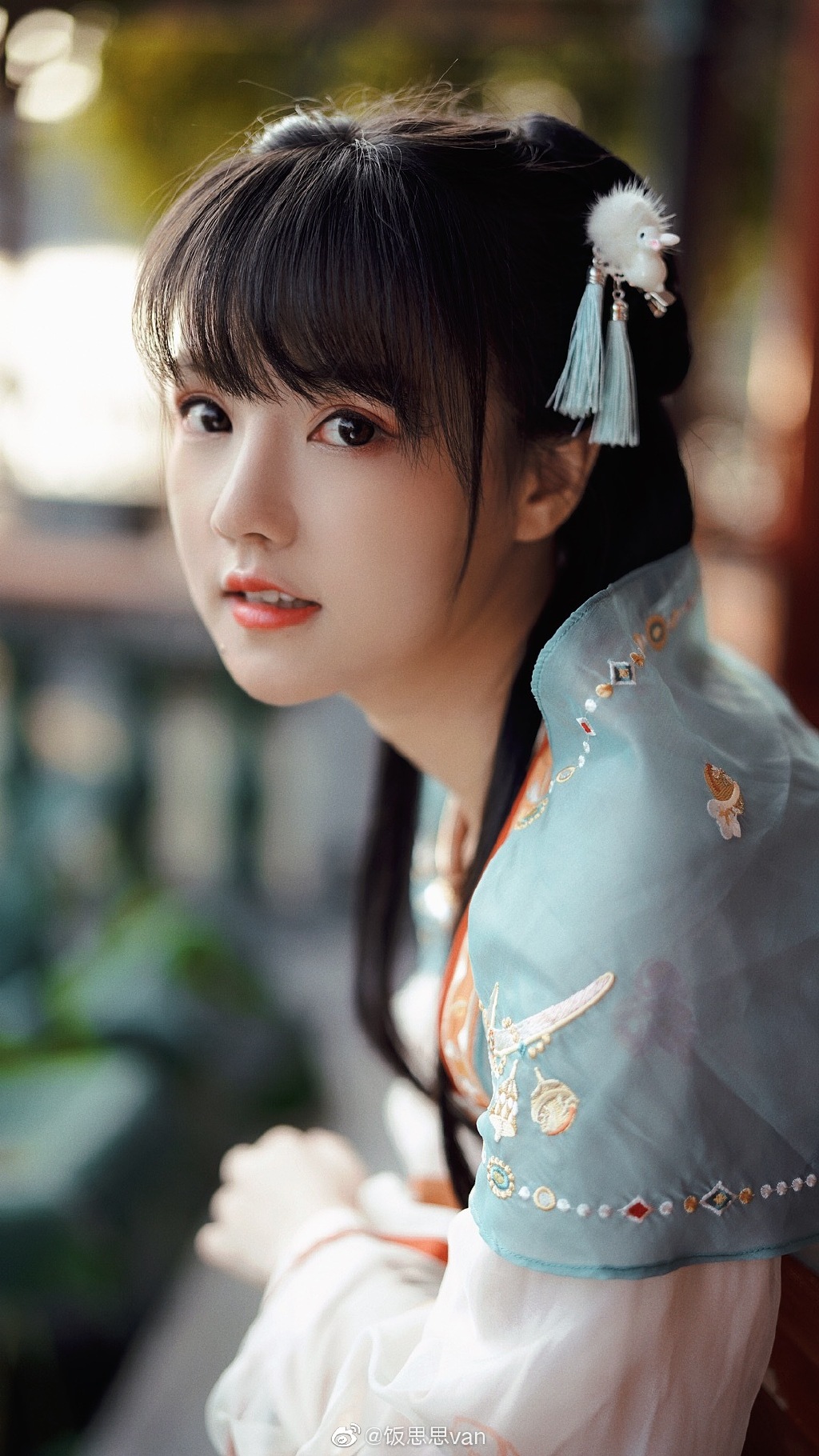 「蘿莉顏御姐音」爆紅!千萬網紅「真實歌聲」曝光 網全傻眼!