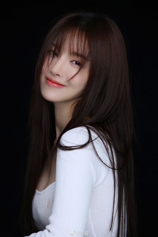 女星整形失敗「鼻頭全壞死」!驚悚照曝光 網全嚇歪!